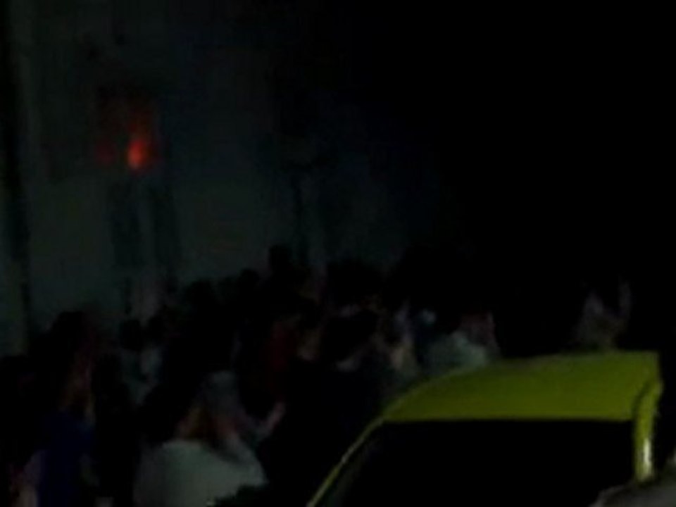 فري برس   حمص مظاهرة القرابيص + جورة الشياح ماتنام الثورة 23 10 2011