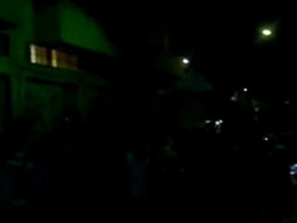 فري برس   حمص مظاهرة القرابيص+جورة الشياح يا بشار لا تتحدى 23 10 2011