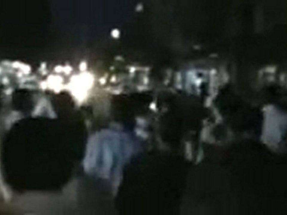 فري برس   حماه الحاضر مسائيات الثوار في اثنين اسيرة الشهبا 24 10 2011 ج1