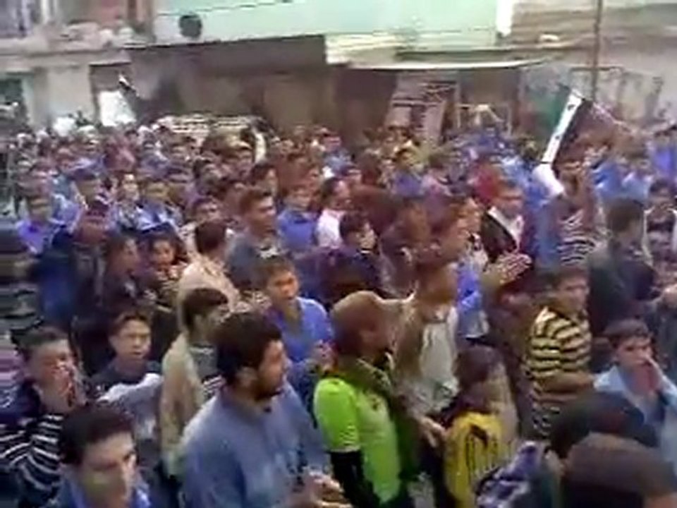 فري برس   حماه كفرنبودة مظاهرات الاحرار احتجاجا على دخول عصابات الاسد للمنطقة 24 10 2011