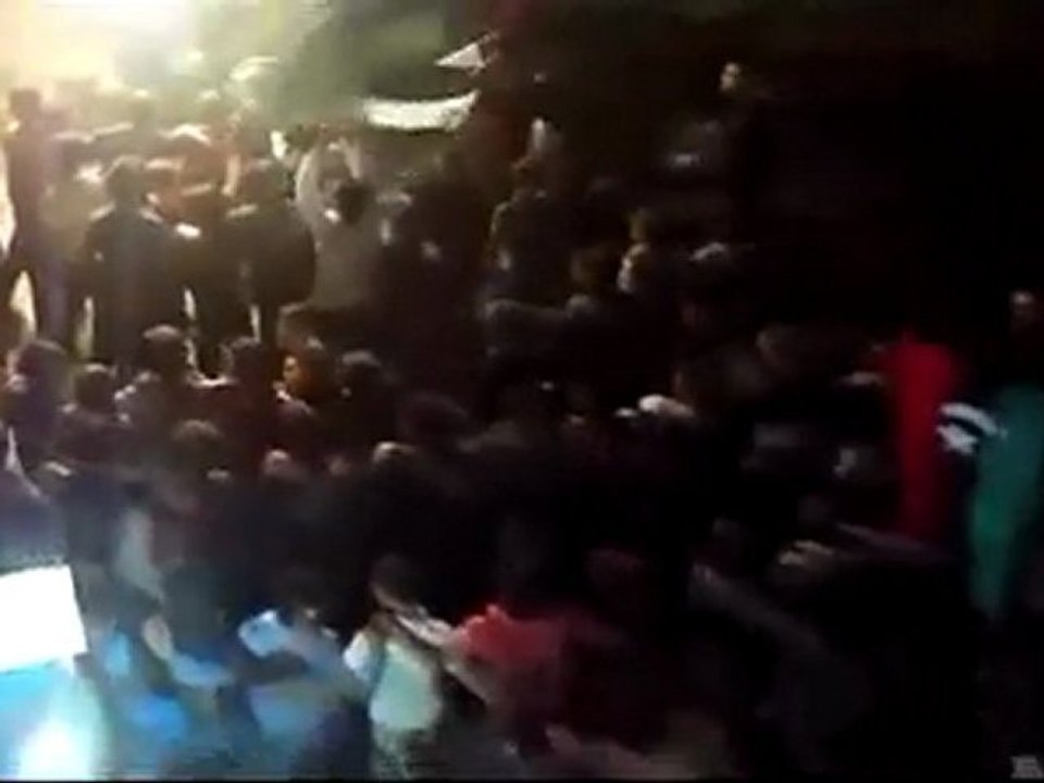 فري برس   حمص الحولة مسائيات الثوار رغم الحصار في اثنين اسيرة الشهباء نسرين بكور 24 10 2011