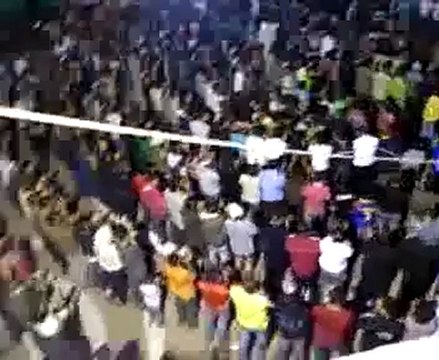 فري برس درعا داعل مسائيات الثوار في اثنين اسيرة الشهباء نسرين بكور 24 10 2011 ج5