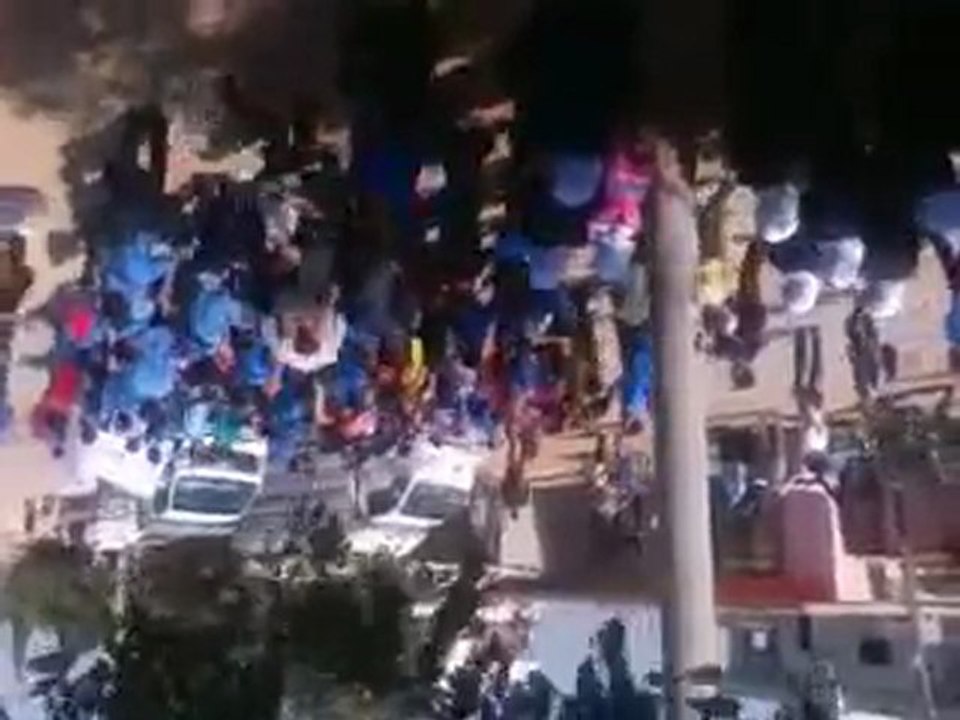 فري برس   حوران   تل شهاب   مظاهرة طلابية في تل شهاب 25 10 2011 ج2