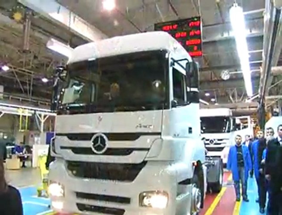 Cumhurbaşkanı Gül'ün, Mercedes-Benz Türk Kamyon Fabrikası Ziyareti