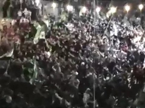 فري برس حمص باباعمرو مسائية رغم القصف خرجنا بياضة نحن 26 10 2011