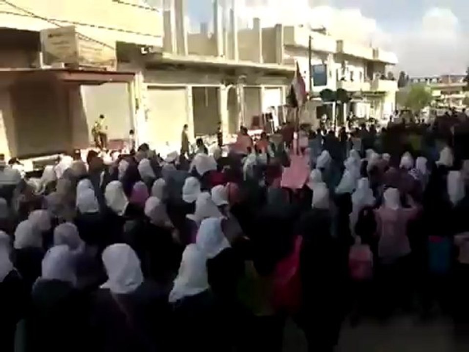 فري برس   حماه طيبة الامام مظاهرات الطلاب الاحرار للمطالبة بسقوط النظام 27 10 2011