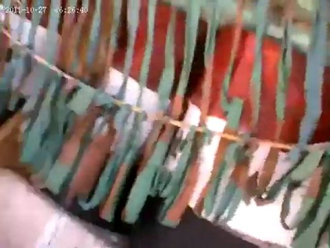 فري برس ريف دمشق الكسوة انتشار الجيش والدبابات الاسديه لأرهاب المدنيين وقمعهم 27 10 2011