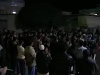 فري برس   ادلب سرمين مسائيات الثوار للمطالبة باعدام الرئيس 27 10 2011