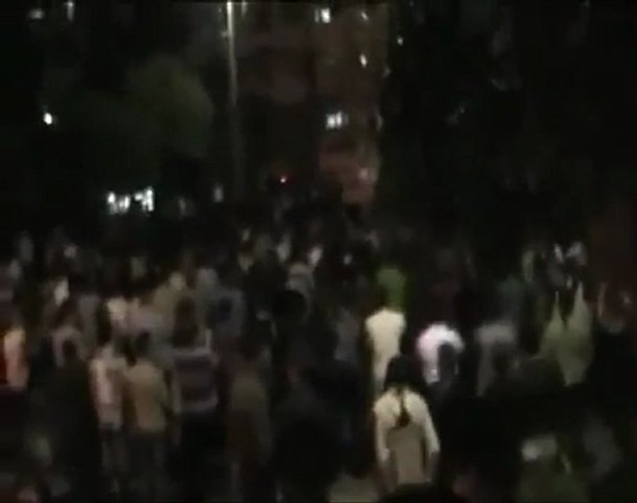 فري برس   حمص القصور يلا ارحل يا بشار 27 10 2011