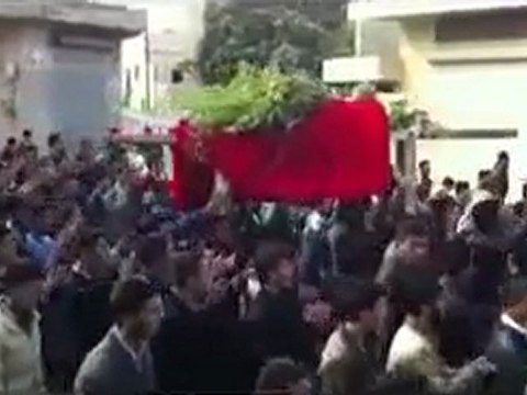 فري برس ادلب معرة النعمان جنازة الشهيد مصطفى ابراهيم التيزري الجمعة 28 10 2011