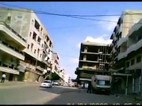 فري برس بانياس محاصرة الامن لجامع القبيات وساحة الستنر28 10 2011