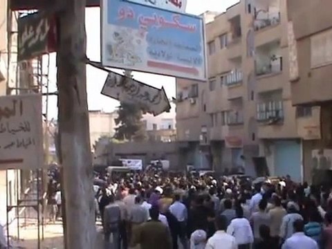 فري برس ريف دمشق حرستا تشييع الشهيد محمود الحلبي 29 10 2011 ج1