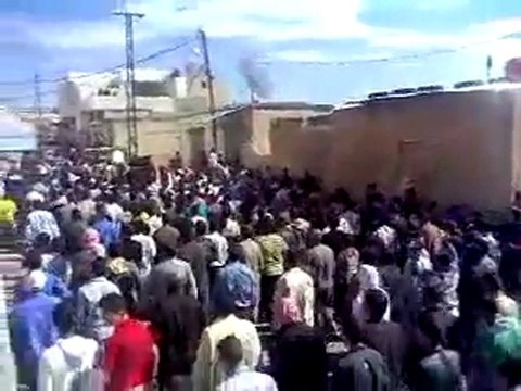 فري برس حماه كفرنبودة مراسم تشييع الشهيد محمود قميروا 30 10 2011