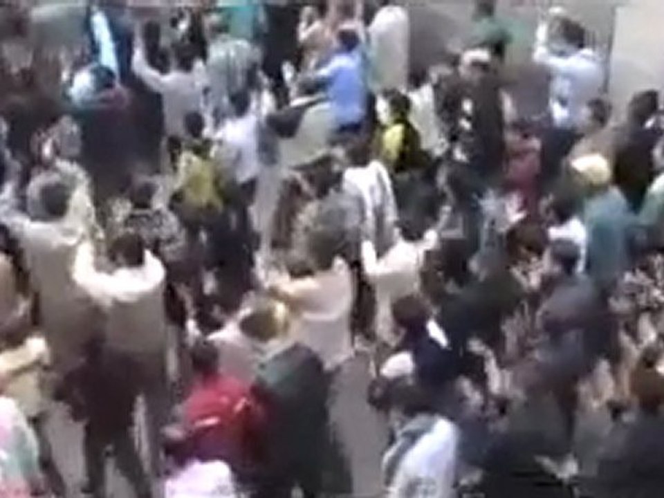 فري برس   حمص  الغنطو المحتلة تشييع الشهيد عبد الحكيم رابعة  30 10 2011