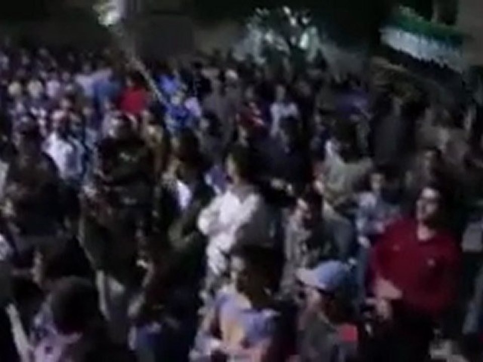 فري برس   مظاهرة مسائية  أحد تجميد العضوية    سرمين   إدلب  30 10 2011 ج2