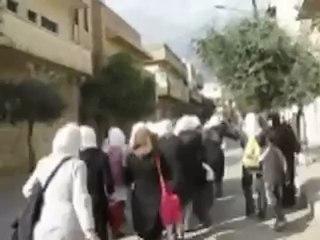 حماه مظاهره لطالبات الثانوية جـ1 باسقاط النظام 31/10/2011