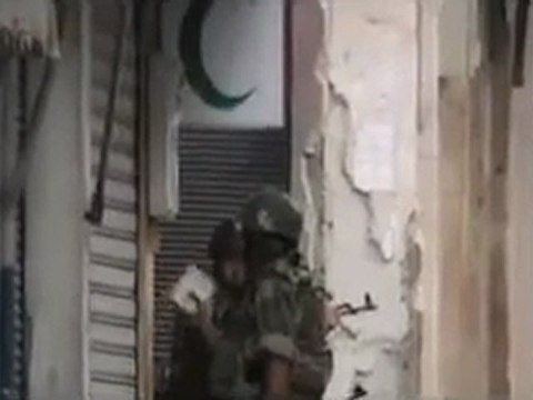 فري برس حمص باب السباع انتشار قوات الامن والشبيحة 31 10 2011