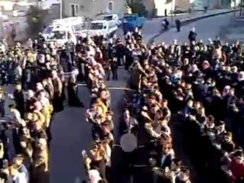 فري برس إدلب كفرومة أول أيام العيد ويلا ارحل يا بشار 6 11 2011