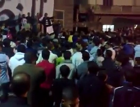 فري برس درعا داعل مسائيات الثوار في اربعاء رفع علم الاستقلال 2 11 2011 ج1