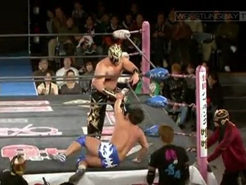 03. Daisuke Harada vs Hideyoshi - SEMI-FINAL - (Osaka 12/18/11)