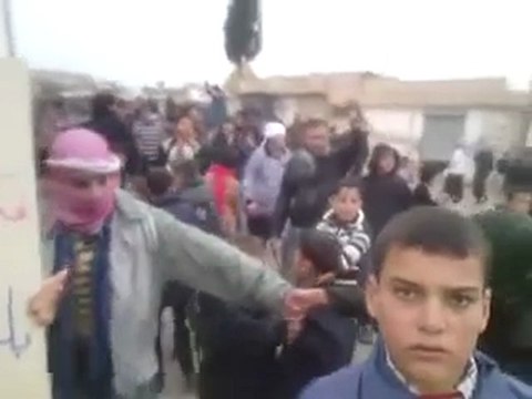 فري برس ادلب بلدة التح جمعة الله اكبر 4 11 2011