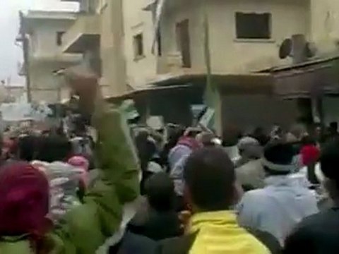 فري برس ادلب معرة النعمان أروع مقطع جمعة الله اكبر 4 11 2011