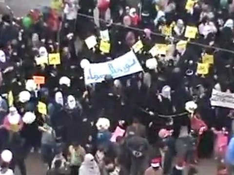 فري برس جمعة الله اكبر مدينة ادلب ‫4 11 2011 ج3