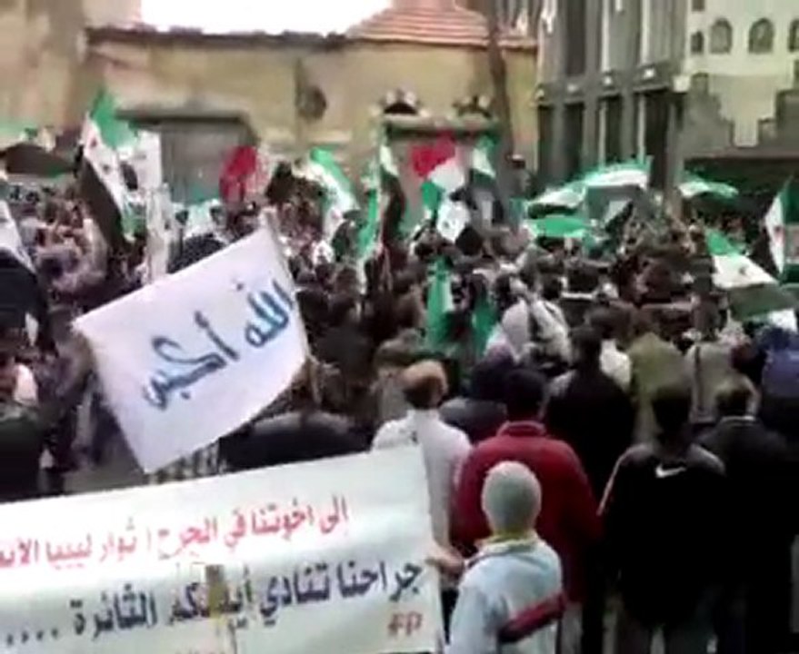 فري برس   حمص   باب هود   جمعة الله أكبر ثوري ثوري 4 11 2011
