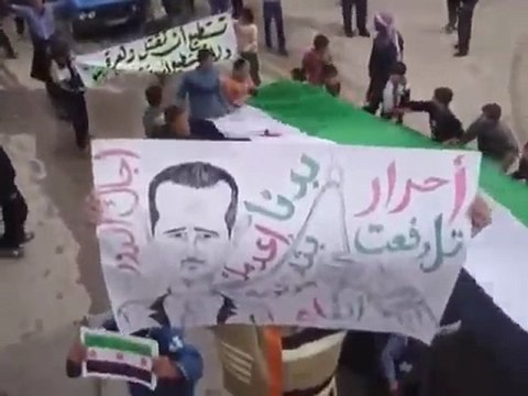 فري برس تل رفعت مظاهرة جمعة الله اكبر 4 11 2011 ج3