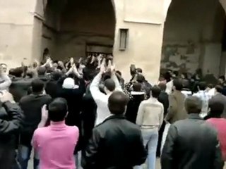 فري برس   تظاهرة حاشدة بمدينة الباب بحمعة الله اكبر 4  11 2011