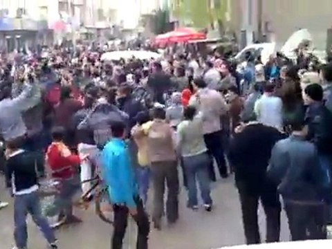 فري برس حلب الباب مظاهرة جمعة الله اكبر 4 11 2011 ج2