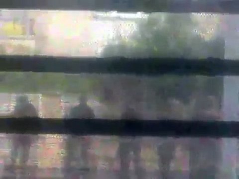 فري برس ‫انتشار اعداد كبيرة من الجيش الاسدي صباح اليوم في شارع البرازيل 5 11 2011‬ ج1