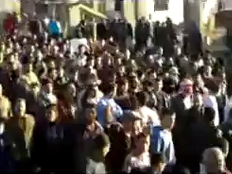 فري برس    درعا البلد   أول أيام عيد الأضحى 6 11 2011 ج3