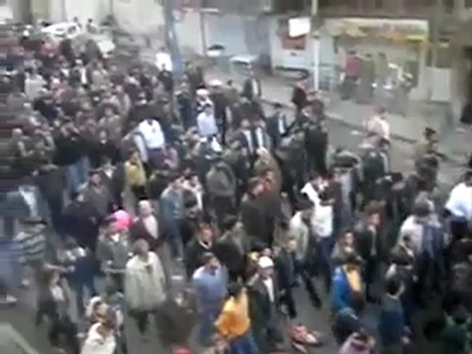 فري برس   ريف دمشق مضايا بعد صلاة عيد الاضحى 6 11 2011