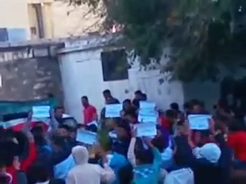 فري برس بانياس العديمة مظاهرة تهتف لحمص واعدام الرئيس 6 11 2011