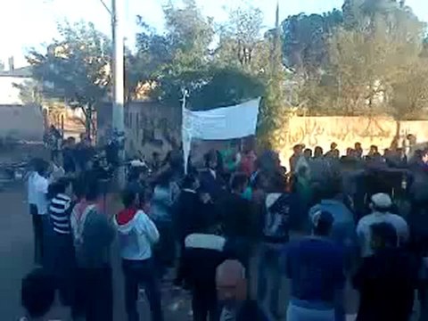 فري برس درعا تل شهاب مراسم زفاف الشهيد انور رفعت البقيرات 8 11 2011