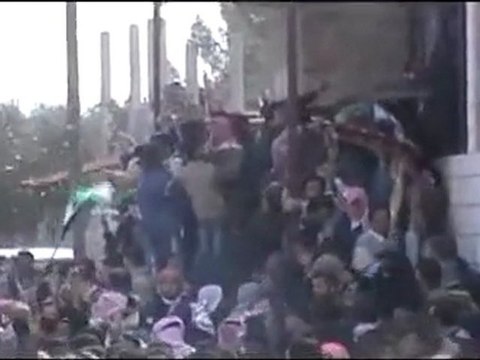 فري برس حوران بصرالحرير تشييع الشهداء في مدينة بصر الحرير 15 11 2011
