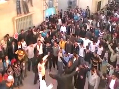 فري برس اوف يا با ولا اروع احرار وحرائر حمص ديربعلبة 9 11 2011