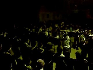 فري برس    مدينة جاسم قاشوشيات نصرة لحمص و انخل 9 11 2011 ج2