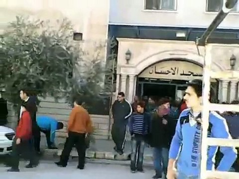 فري برس حماة انتشار الامن والشبيحة جمعة تجميد العضوية 11 11 2011