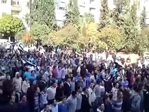 فري برس حمص القصور جمعة تجميد العضوية مطلبنا 11 11 2011 ج2