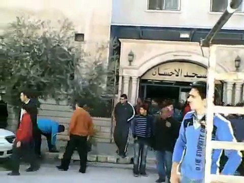 فري برس حماة انتشار الامن والشبيحة جمعة تجميد العضوية 11 11 2011