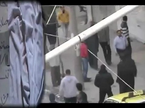 فري برس تكسير الشبيحة لواجهات المحلات حلب مشاعل الحرية 11 11 2011