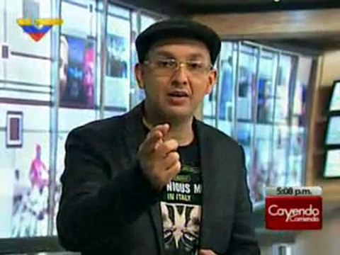 (VIDEO) Cayendo y Corriendo Orvex sin excusas en Miami / Obama disfrazado 20.01.2012 1/2