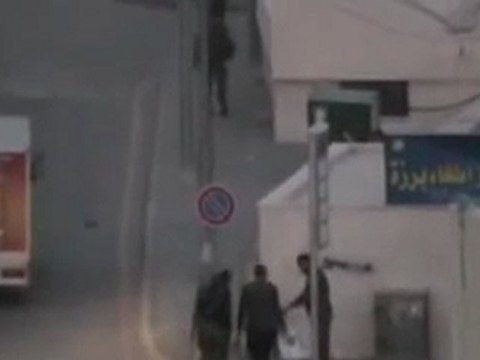 فري برس انتشار الجيش أمام جامع السلام 12 11 2011