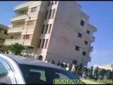 فري برس   بانياس   محاصرة جامع أبو بكر الصديق قبل الصلاة 11 11 2011