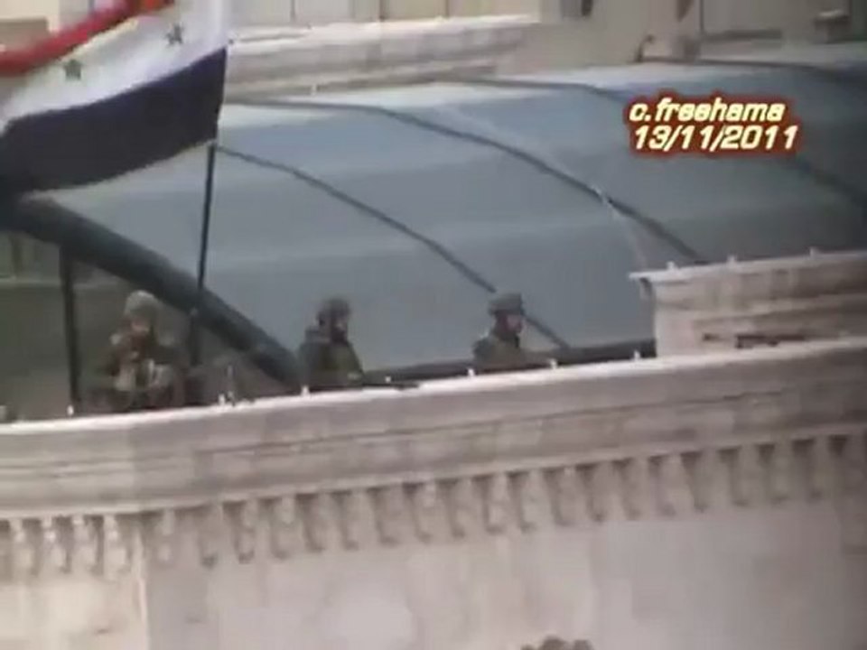 فري برس   حماه   انتشار القناصة على مبنى فرع الحزب 13 11 2011