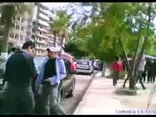 فري برس   اللاذقية تجميع الطالبات في التجمع الثانوي 13 11 2011