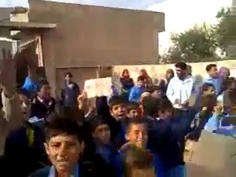 فري برس حماة الزكاة مظاهرة طلابية 14 11 2011