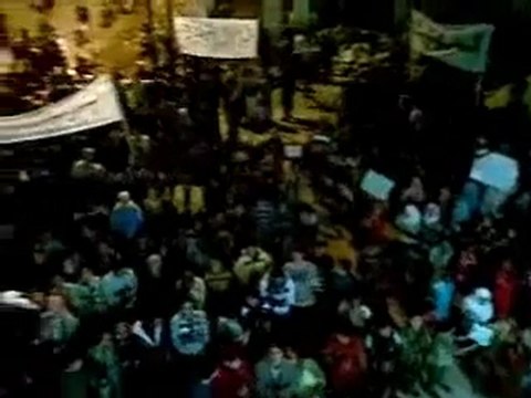 فري برس حماة كفرزيتا مسائية بمشاركة من حرائر البلدة 15 11 2011